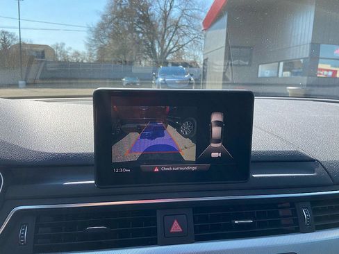 Used 2017 Audi A4 2.0T Premium image 15