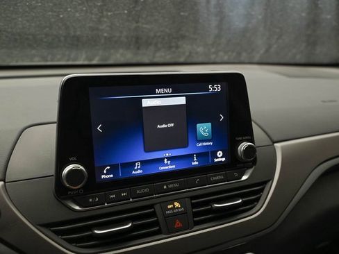 Used 2025 Nissan Altima 2.5 SR image 31