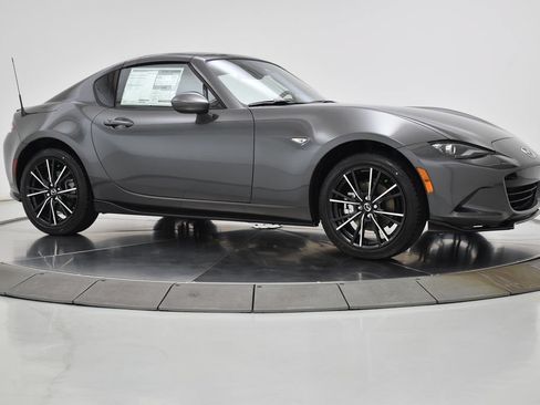 New 2026 MAZDA MX-5 Miata RF Grand Touring w/ Appearance Package RWD image 11