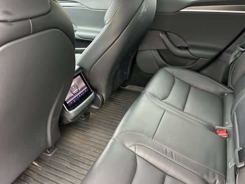 Used 2022 Tesla Model S Plaid AWD/4WD image 5