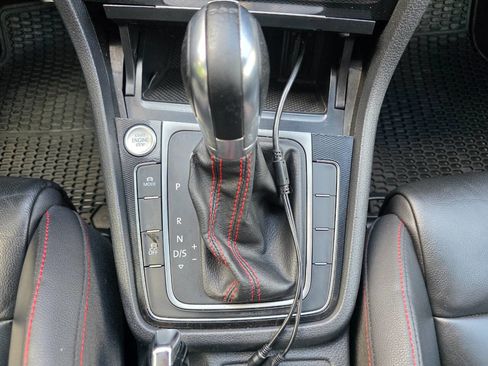Used 2015 Volkswagen GTI SE w/ Lighting Package (SEL) image 24