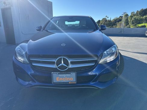 Used 2018 Mercedes-Benz C 300 Sedan image 2