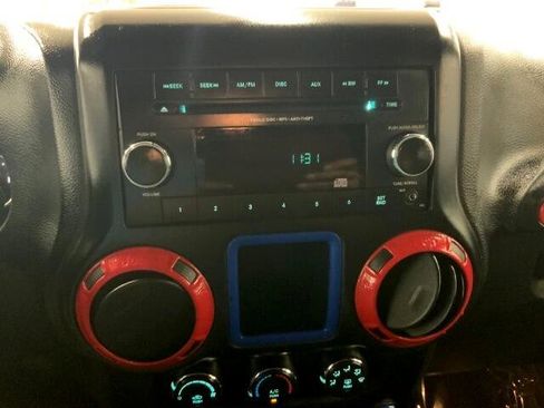 Used 2015 Jeep Wrangler Unlimited Sport image 21