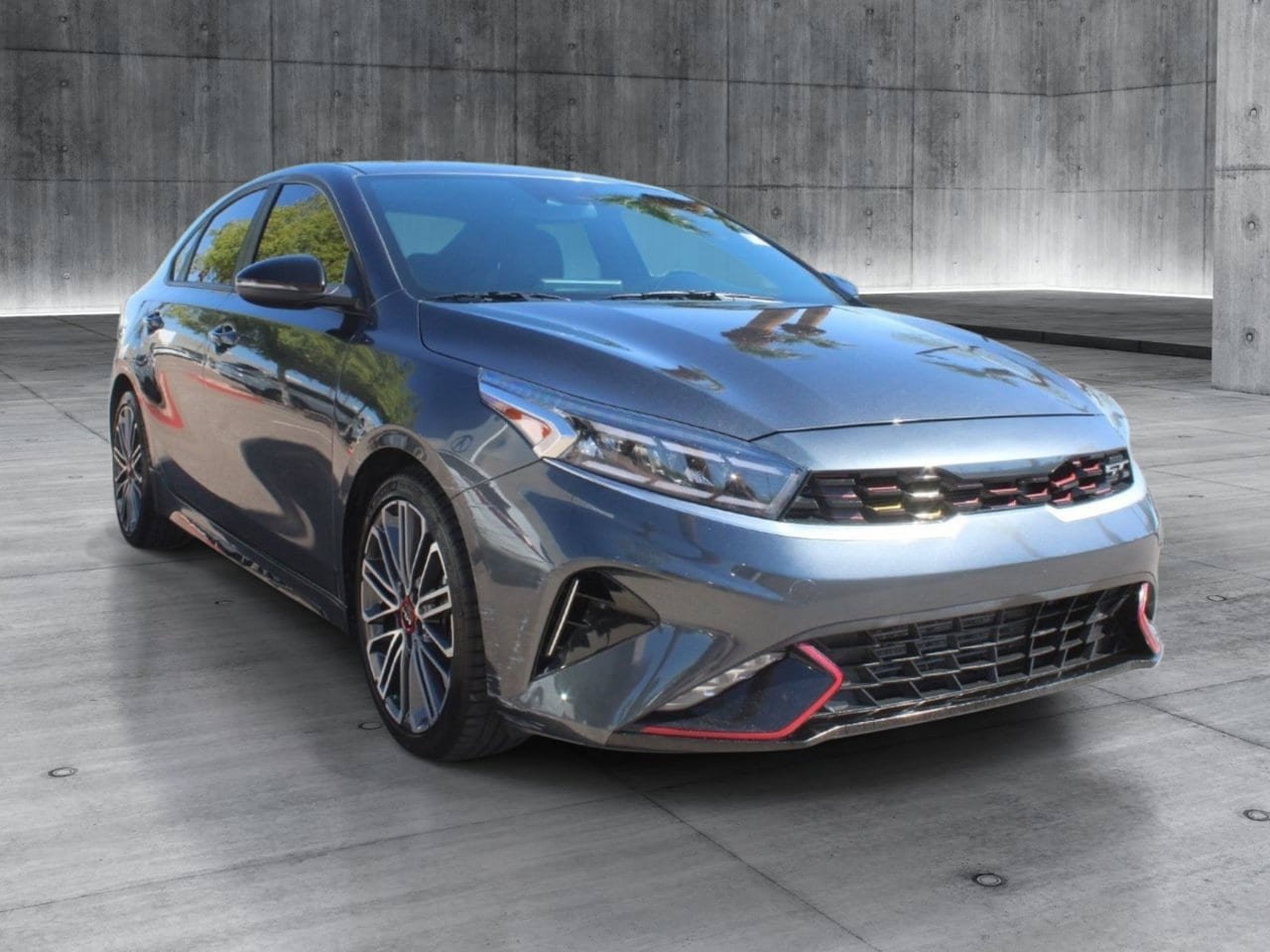 Used 2023 Kia Forte GT FWD image 6
