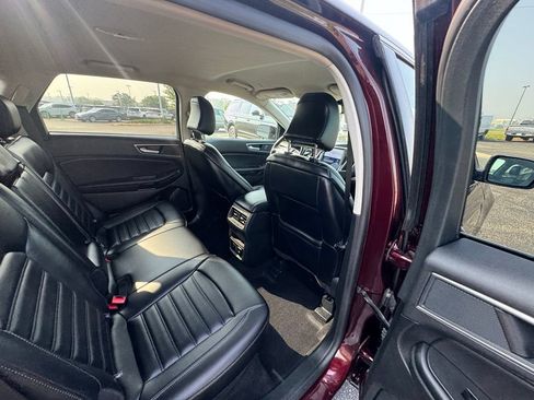 Certified 2024 Ford Edge SEL w/ Convenience Package AWD/4WD image 15