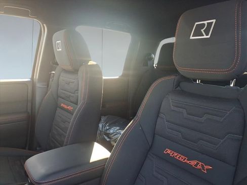 New 2026 Nissan Frontier PRO-4X w/ Pro-4x Convenience Package image 14