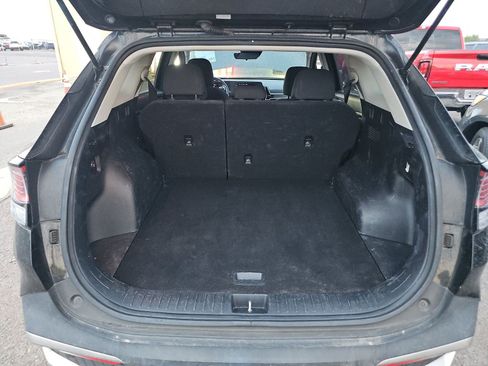 Used 2023 Kia Sportage LX FWD image 14