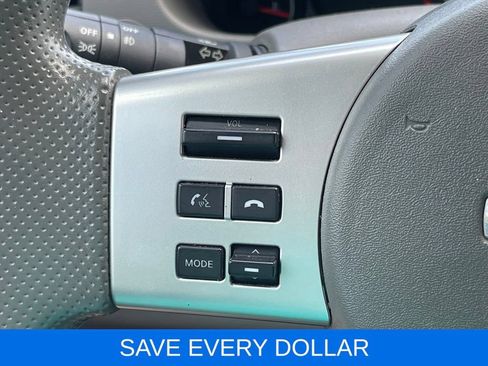 Used 2015 Nissan Frontier SV w/ SV Value Truck Package RWD image 17