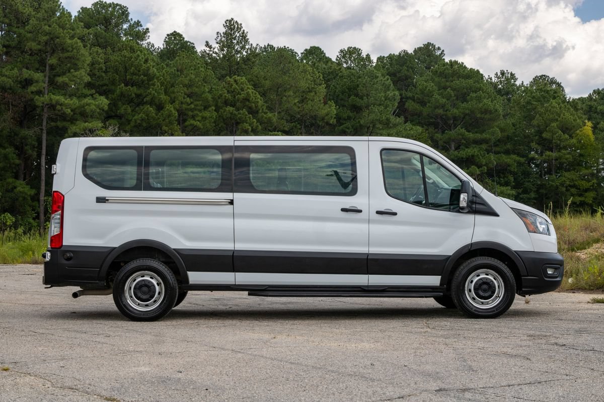 Used 2020 Ford Transit 350 XL RWD image 4