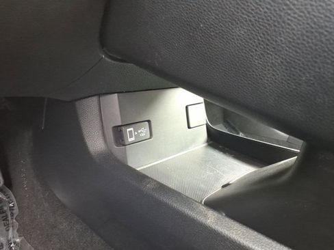 Used 2018 Honda Civic EX image 24