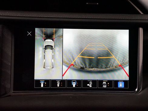 Used 2023 GMC Yukon XL Denali w/ Max Trailering Package AWD/4WD image 20