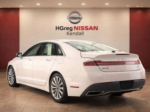 Used 2018 Lincoln MKZ Select w/ Select Plus Package image 3