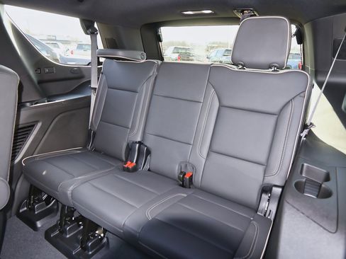 New 2026 GMC Yukon Elevation w/ Elevation Premium Package image 14