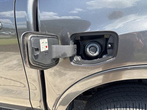 Used 2019 Ford Ranger Lariat w/ Technology Package image 15