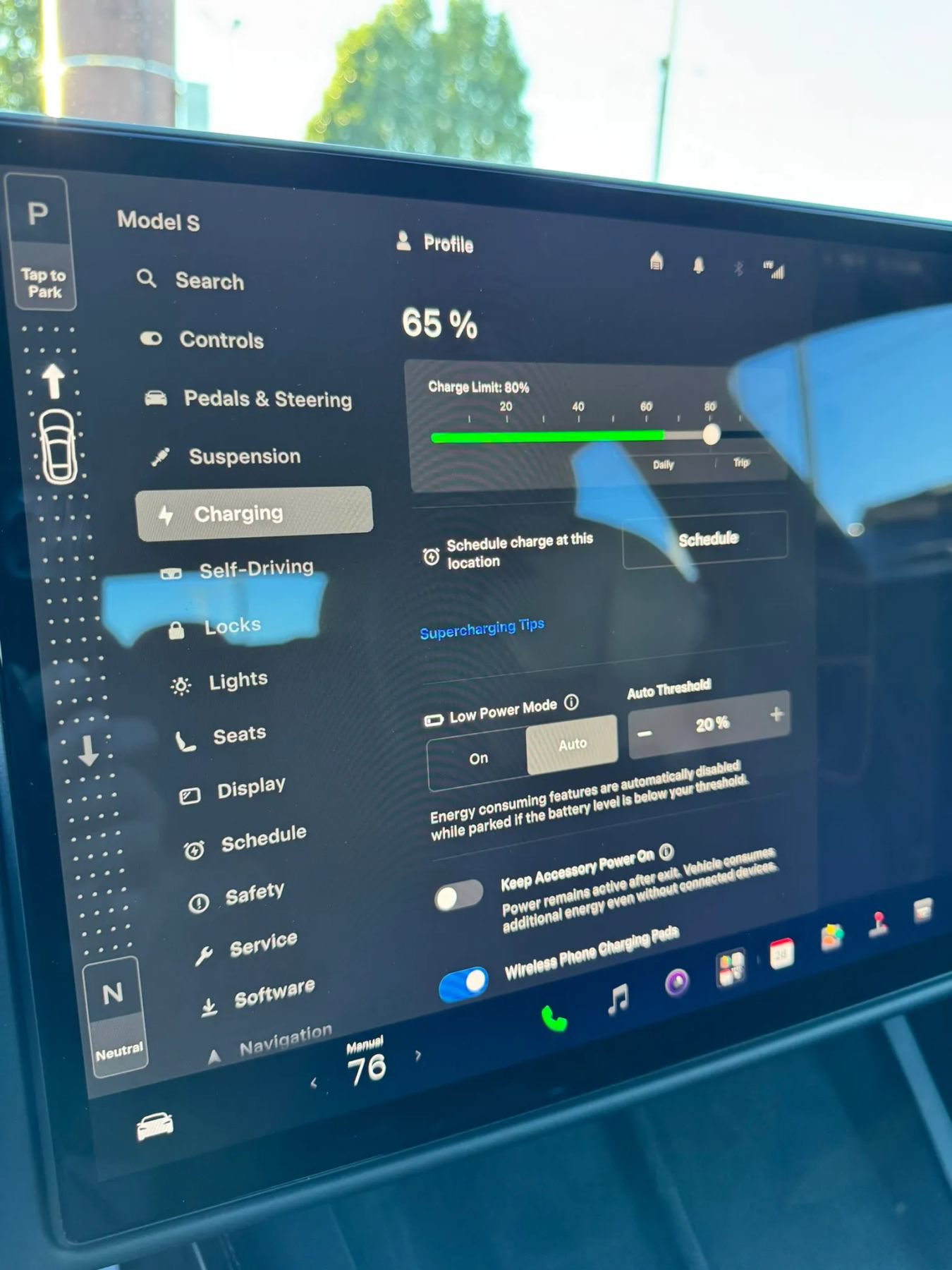 Used 2022 Tesla Model S Standard Range AWD/4WD image 30