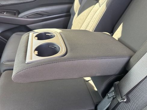 Used 2023 Subaru Ascent Premium w/ Convenience Package image 18