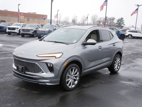 Certified 2024 Buick Encore GX Avenir w/ Avenir Convenience Package image 4