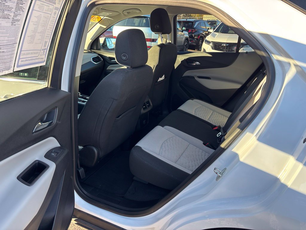 Used 2018 Chevrolet Equinox LT FWD image 21