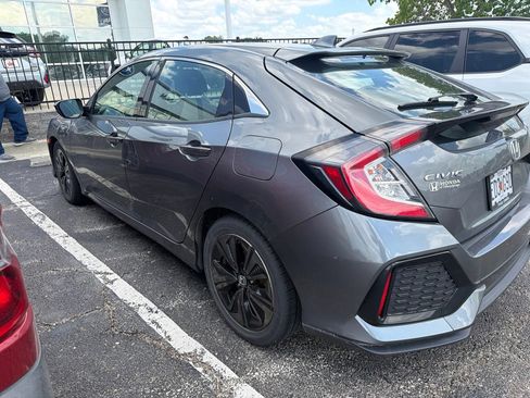 Used 2018 Honda Civic EX-L image 3