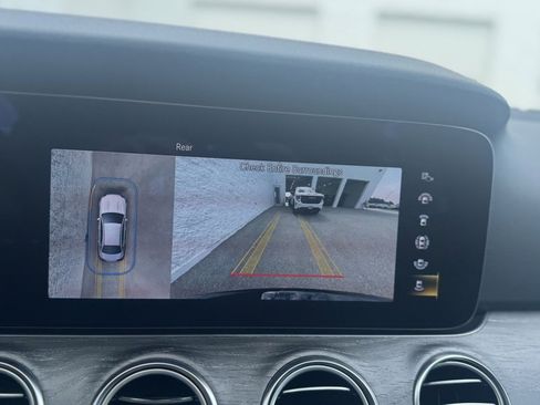 Used 2021 Mercedes-Benz E 450 4MATIC Sedan image 23