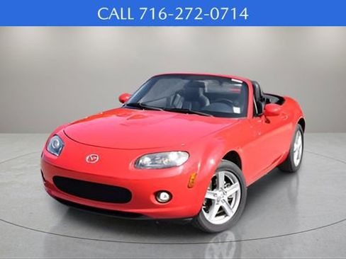 Used 2008 MAZDA MX-5 Miata Sport w/ Convenience Pkg image 11