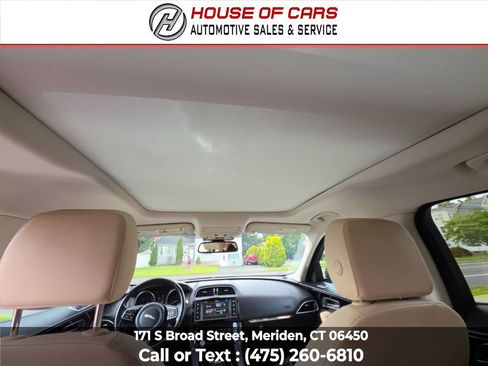 Used 2017 Jaguar F-PACE Premium AWD/4WD image 23