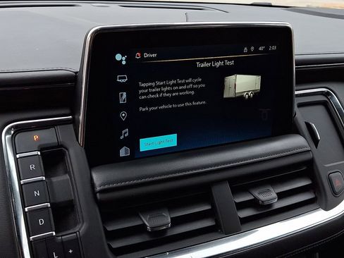 Used 2023 Chevrolet Suburban LT image 17