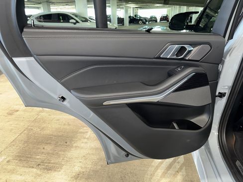 Certified 2025 BMW X5 M60i image 16