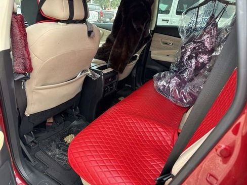 Used 2020 Nissan Murano SV image 17