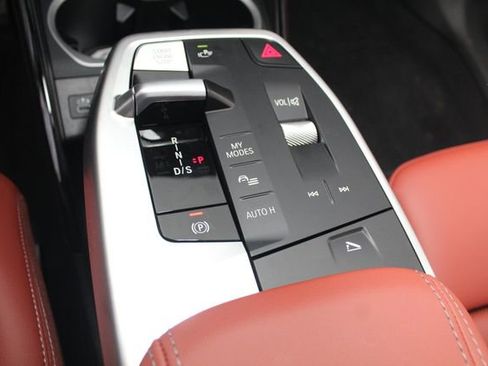 New 2026 BMW X2 xDrive28i w/ Technology Package image 13