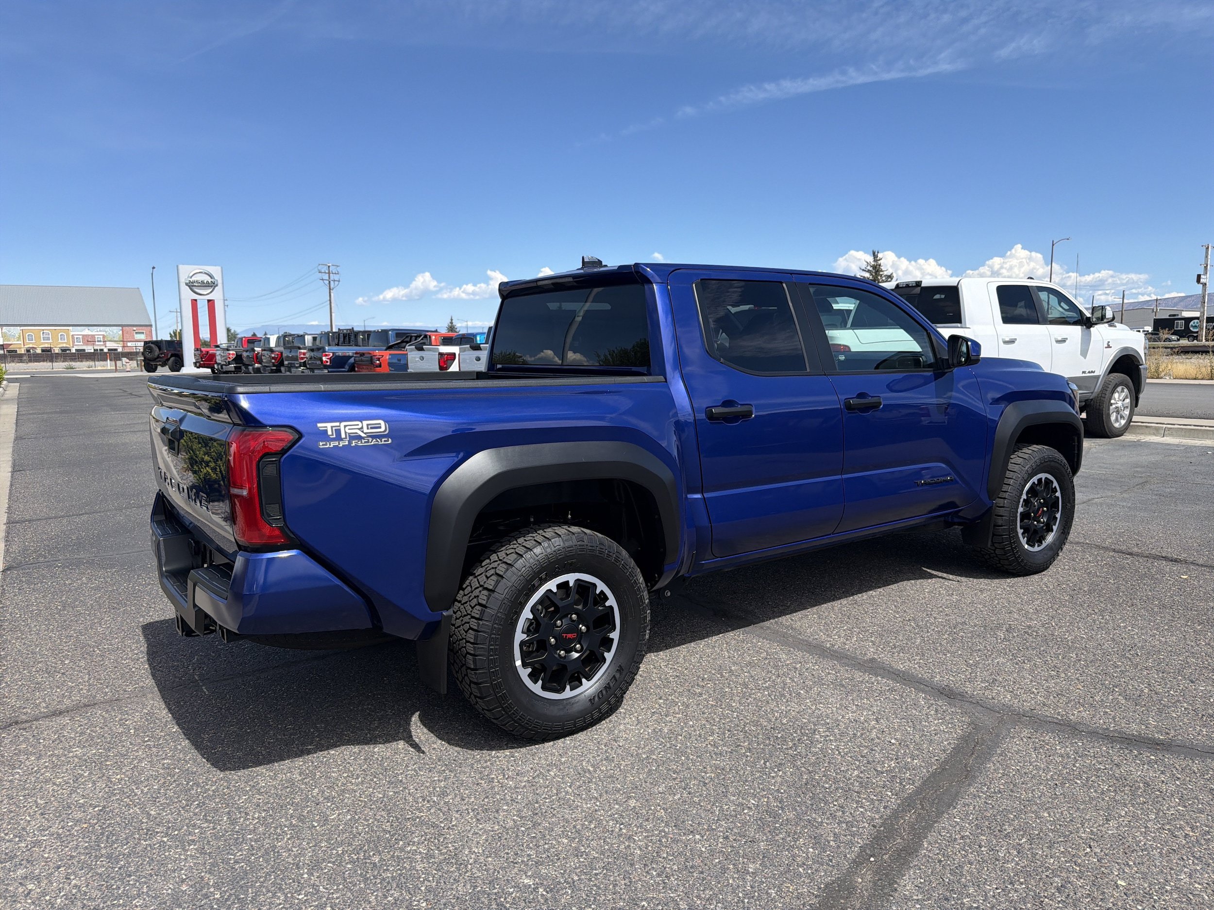Used 2024 Toyota Tacoma TRD Off-Road AWD/4WD image 3