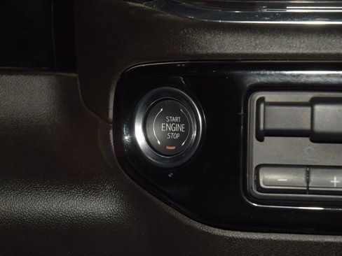 Used 2024 Chevrolet Silverado 3500 High Country w/ Technology Package AWD/4WD image 37