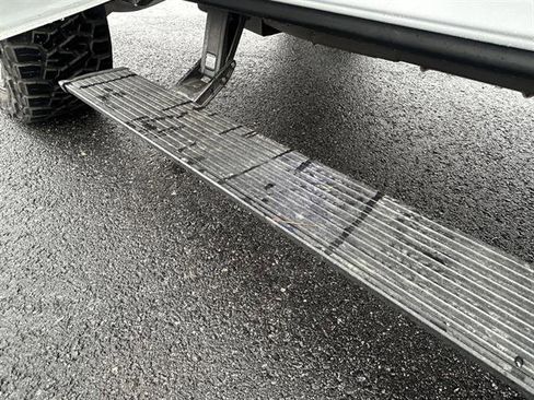 Used 2022 Ford F150 Raptor image 9