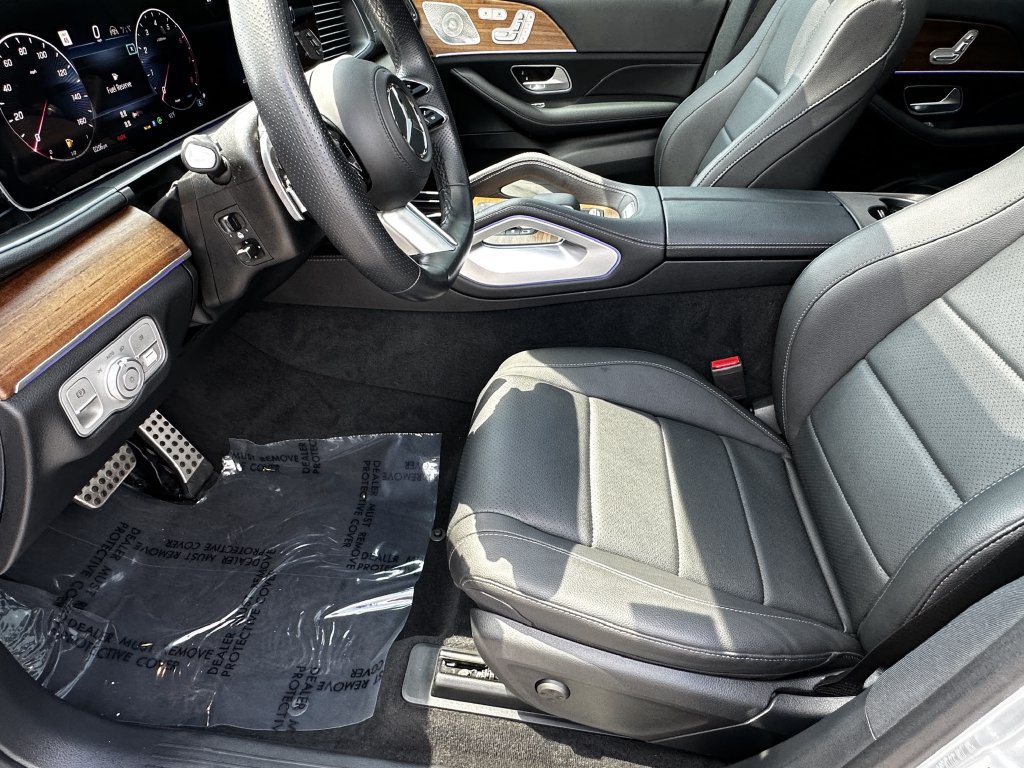 Certified 2025 Mercedes-Benz GLS 450 4MATIC w/ AMG Line Exterior image 10