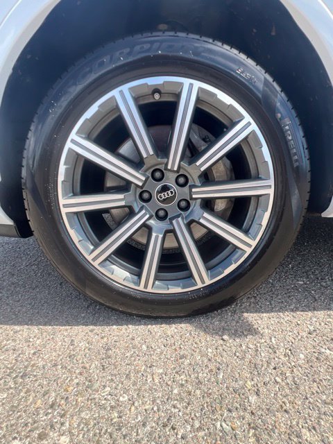Used 2023 Audi Q7 2.0T Premium Plus AWD/4WD image 43