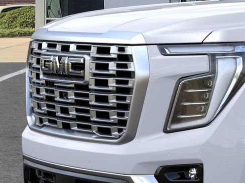 New 2026 GMC Yukon XL Denali image 13
