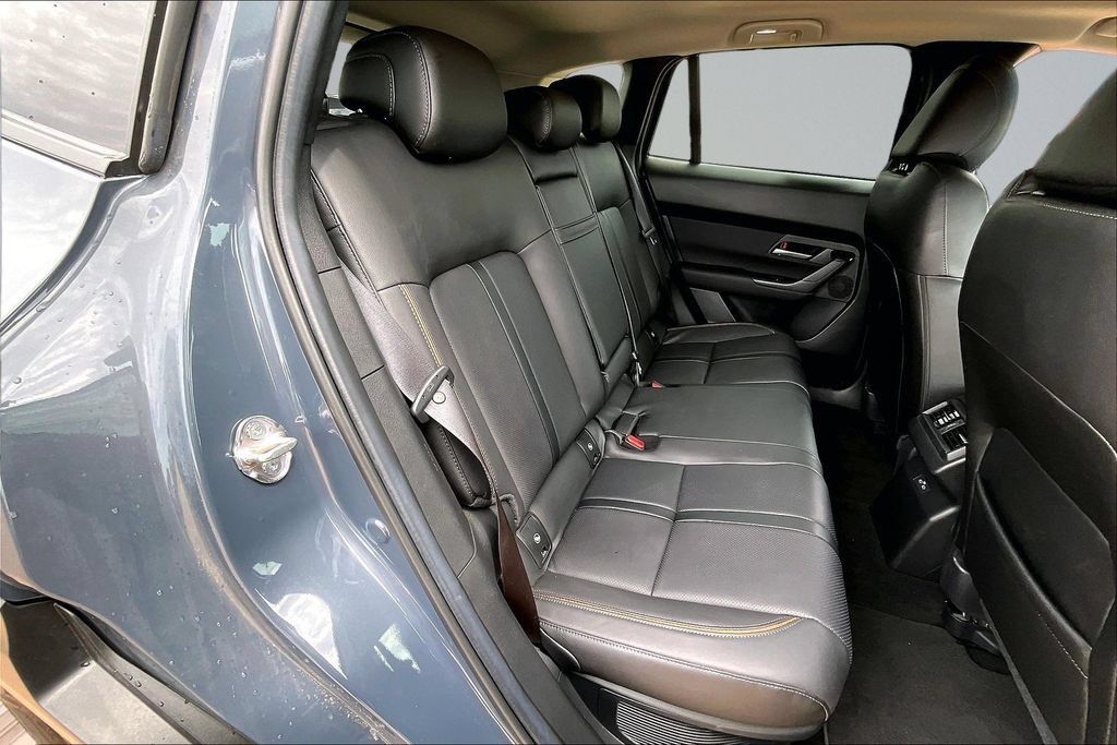 Certified 2026 MAZDA CX-50 AWD 2.5 Hybrid w/ Premium Pkg image 26