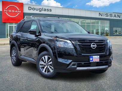 New 2025 Nissan Pathfinder SL w/ Black Appearance Package