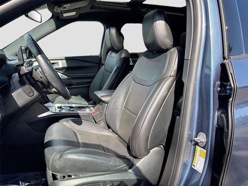 Used 2020 Ford Explorer ST w/ Premium Technology Package image 22