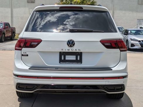 Used 2024 Volkswagen Tiguan SE R-Line FWD image 7