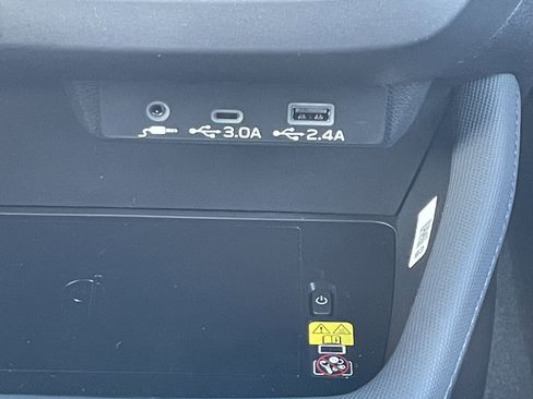 New 2026 Subaru Forester Limited image 25