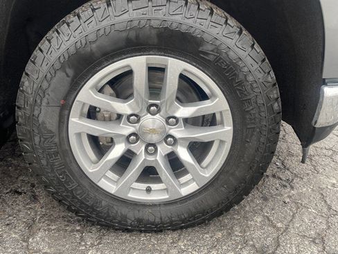 Used 2020 Chevrolet Silverado 1500 LT w/ All-Star Edition image 9