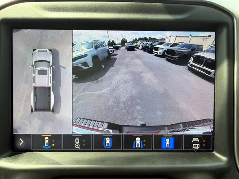 Used 2023 GMC Sierra 3500 Denali w/ Denali Ultimate Package AWD/4WD image 41