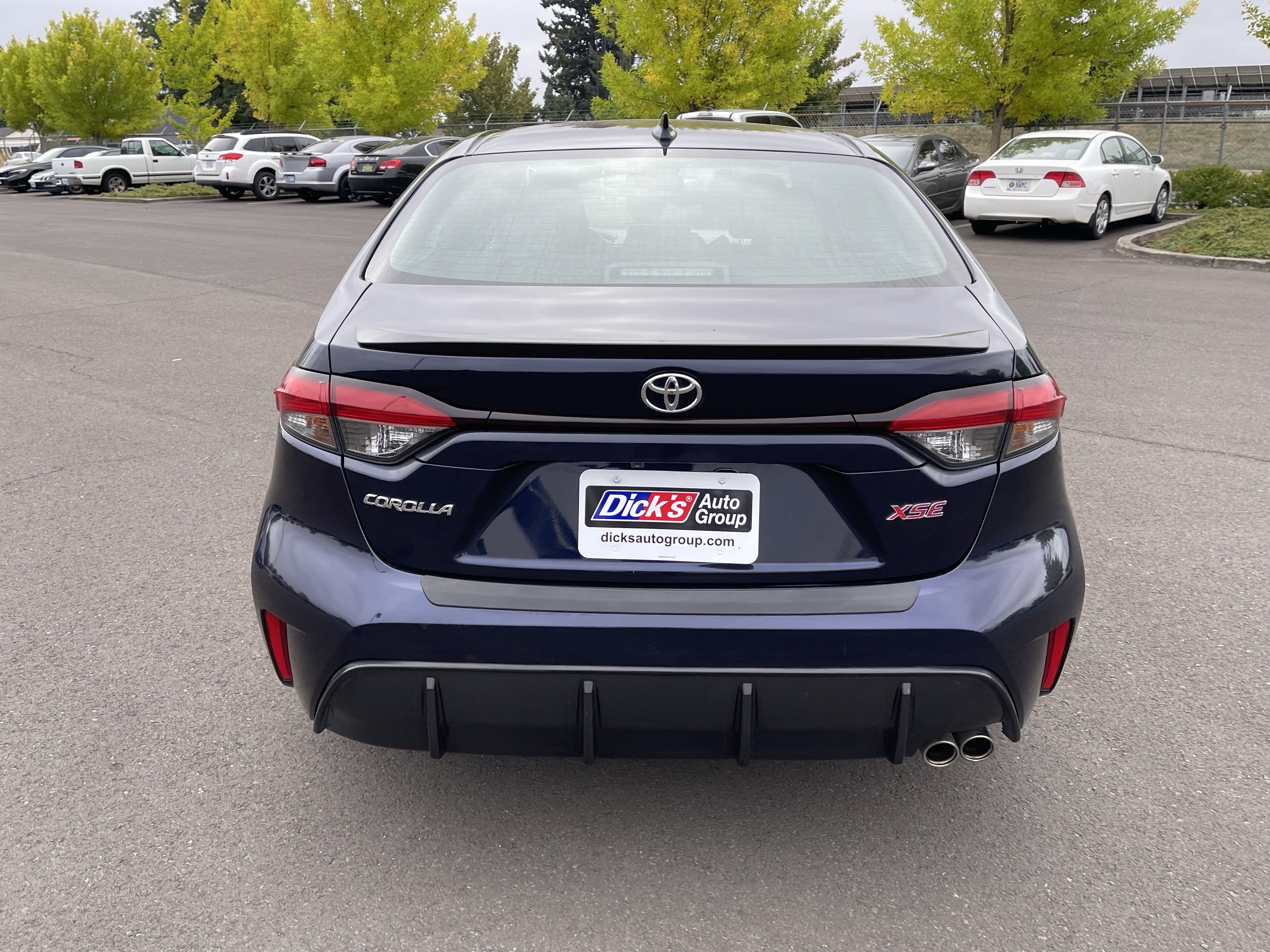 Used 2024 Toyota Corolla XSE FWD image 4