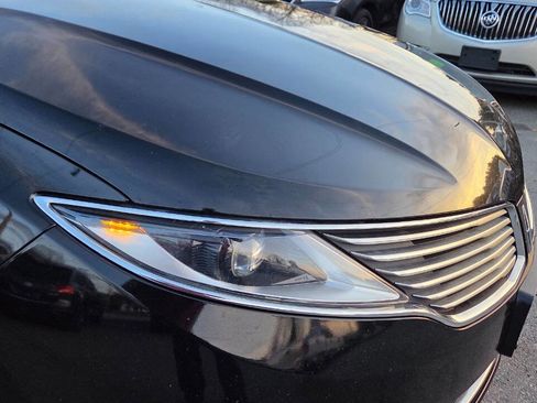 Used 2016 Lincoln MKZ AWD w/ Technology Package image 19