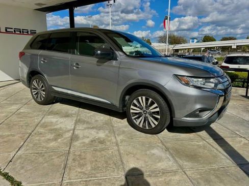 Used 2019 Mitsubishi Outlander ES image 5