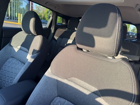 New 2026 Nissan Kicks SV w/ SV Premium Package AWD/4WD image 24