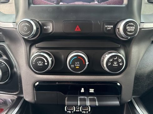 Used 2022 RAM 1500 Big Horn image 39