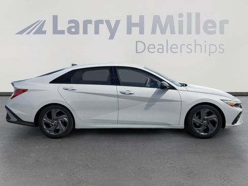 New 2026 Hyundai Elantra Sport FWD image 7