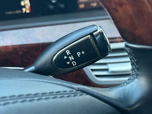 Used 2007 Mercedes-Benz S 550 image 18